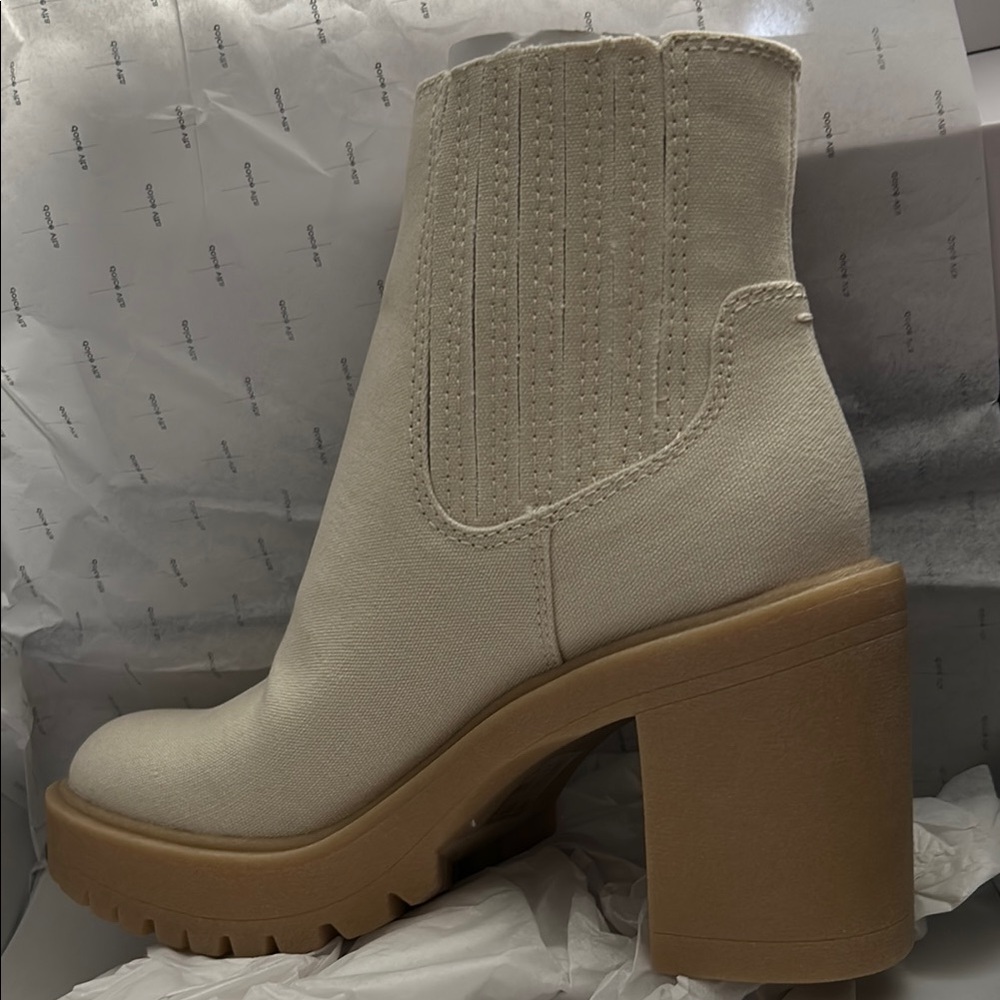 Stylish Cream Ankle Boots